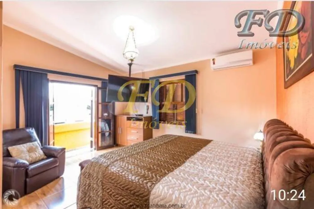 Casa, 3 quartos, 200 m² - Foto 1