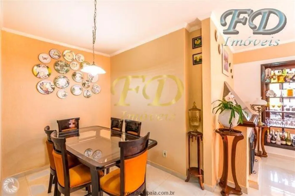 Casa, 3 quartos, 200 m² - Foto 3