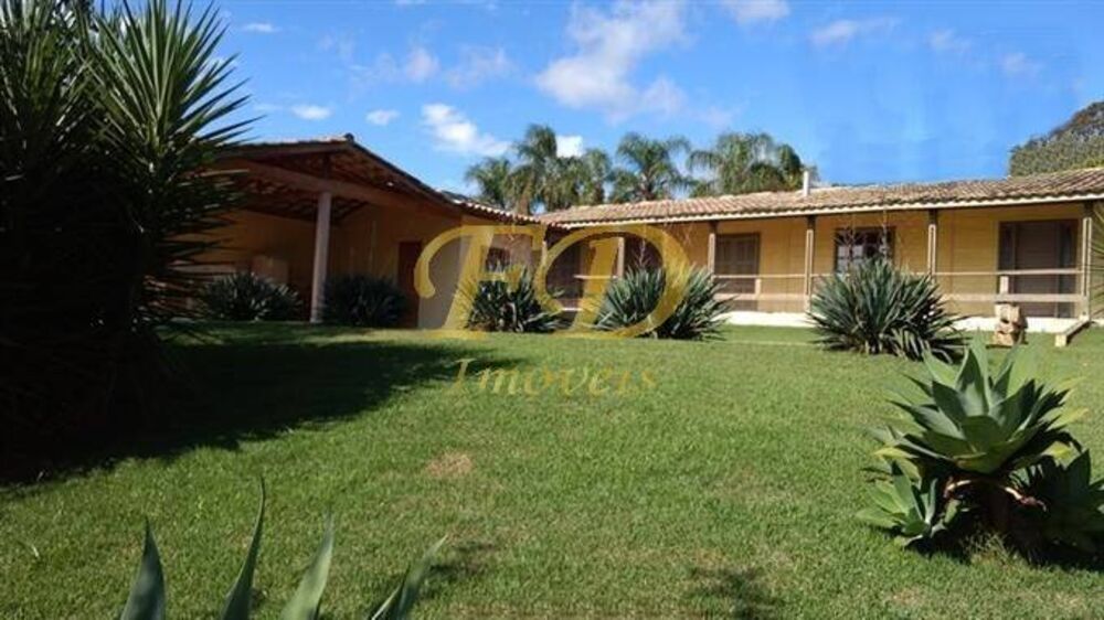 Chácara à venda com 3 quartos, 230m² - Foto 4