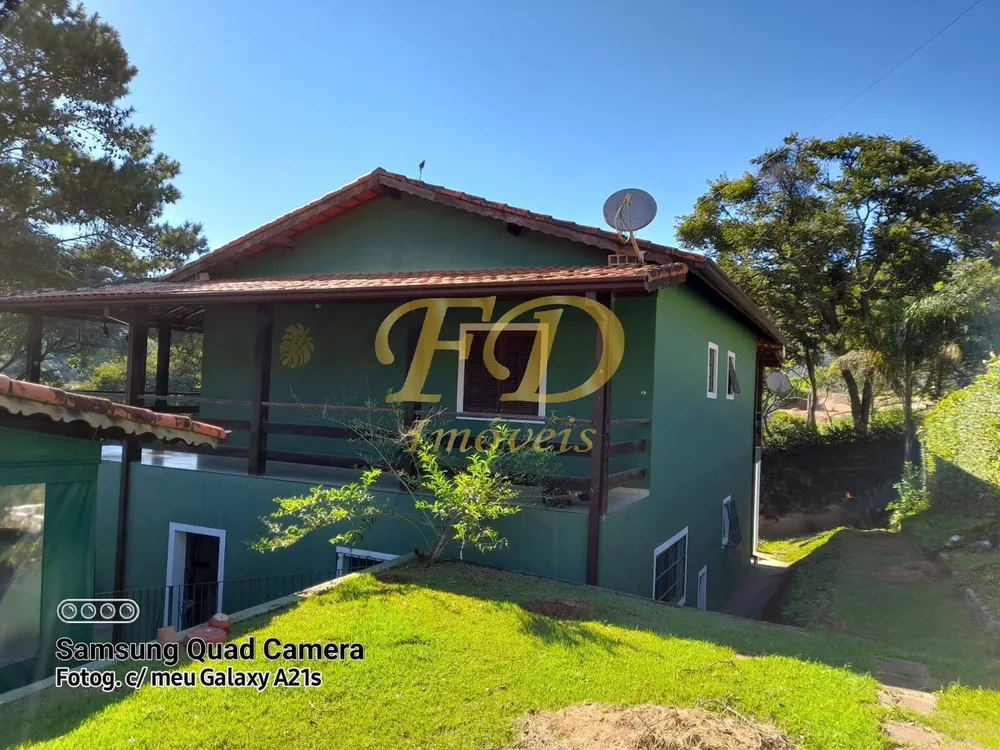 Chácara, 5 quartos, 1700 m² - Foto 1
