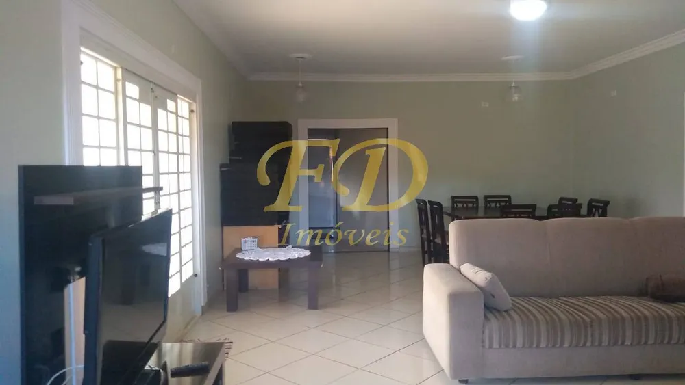 Chácara, 4 quartos, 1800 m² - Foto 3