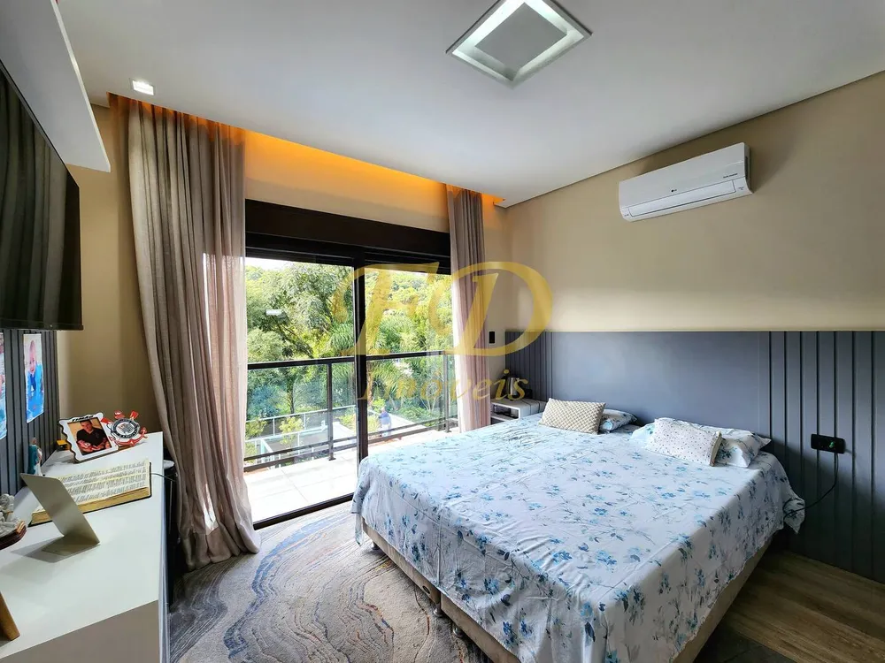 Casa, 6 quartos, 327 m² - Foto 9