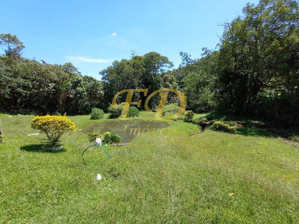 Chácara à venda com 3 quartos, 160m² - Foto 10