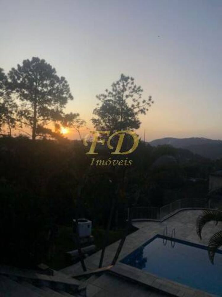 Sítio, 8 quartos, 6200 m² - Foto 1
