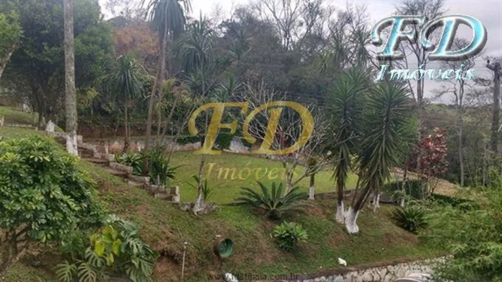 Chácara, 4 quartos, 750 m² - Foto 2