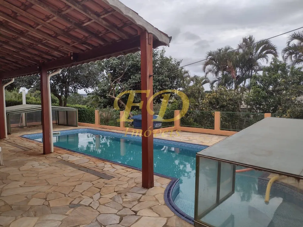 Chácara, 4 quartos, 1340 m² - Foto 2