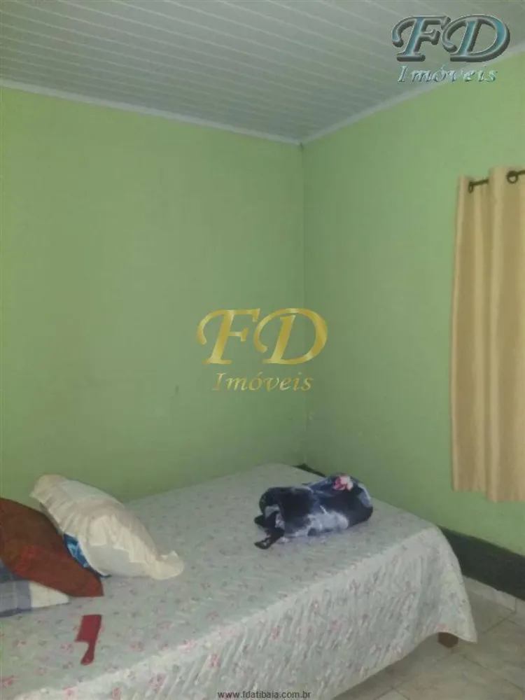 Chácara, 3 quartos, 1000 m² - Foto 1