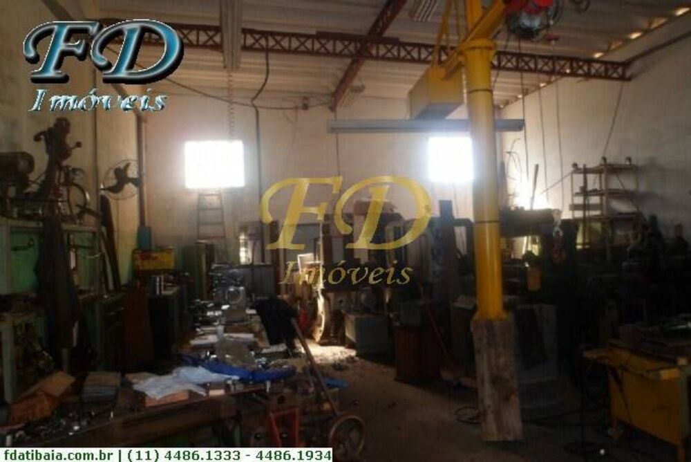 Depósito-Galpão-Armazém à venda com 2 quartos, 300m² - Foto 3