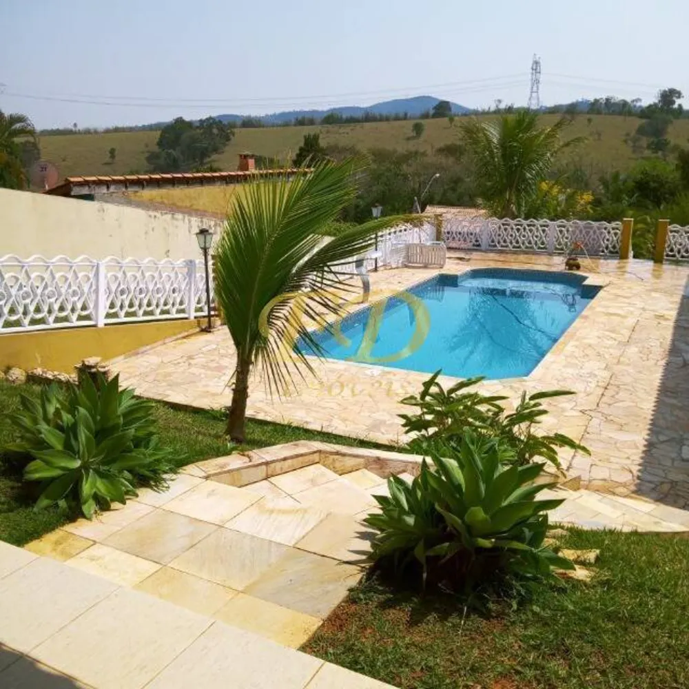 Chácara, 3 quartos, 1000 m² - Foto 1