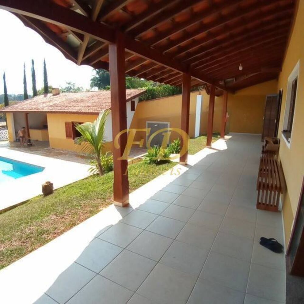 Chácara, 3 quartos, 1000 m² - Foto 1