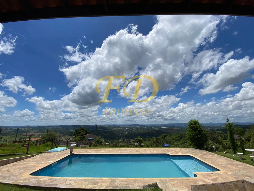 Chácara, 2 quartos, 1580 m² - Foto 1