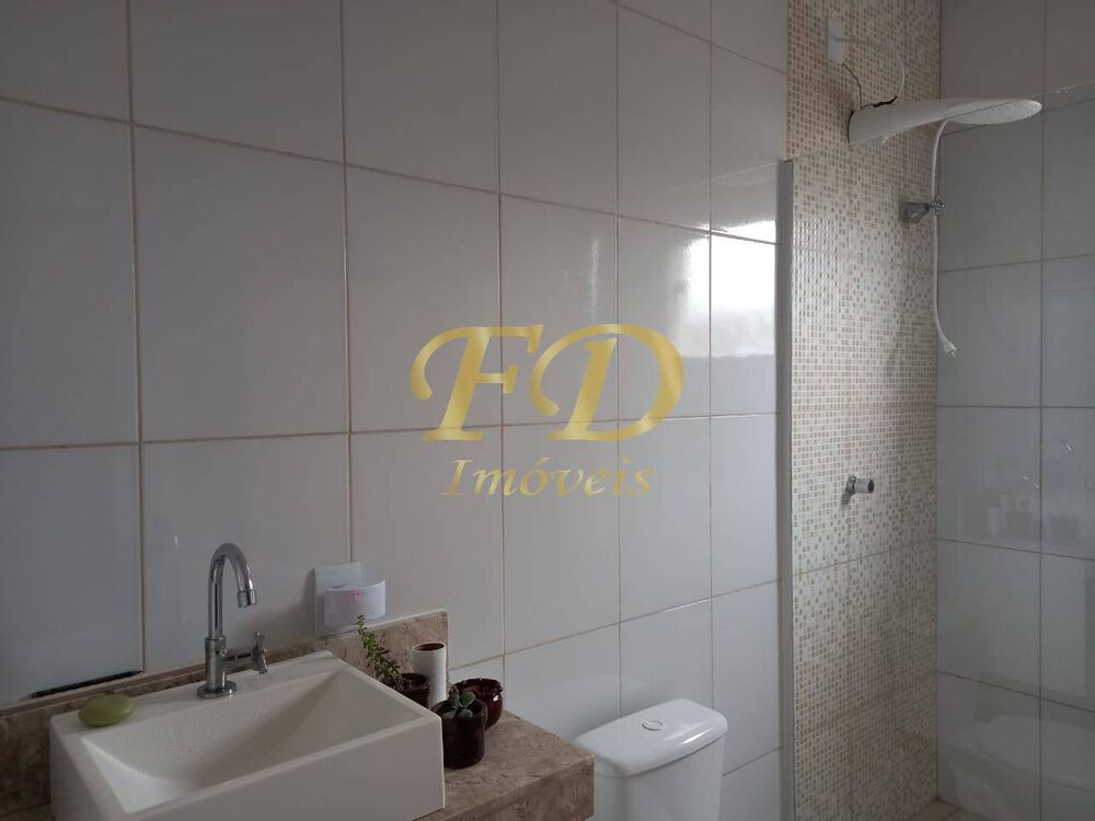 Casa, 3 quartos, 200 m² - Foto 2