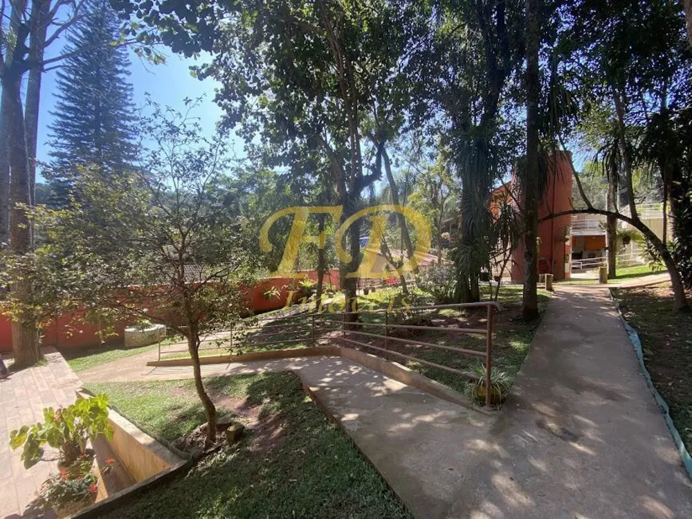 Chácara, 3 quartos, 1900 m² - Foto 4