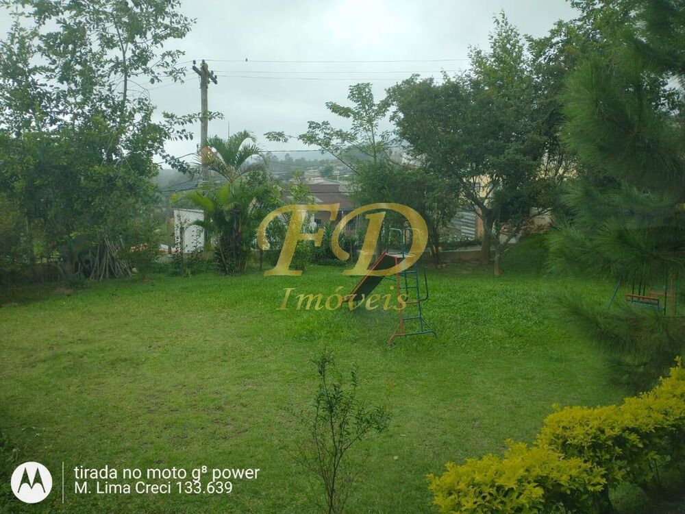 Chácara à venda com 3 quartos, 356m² - Foto 2