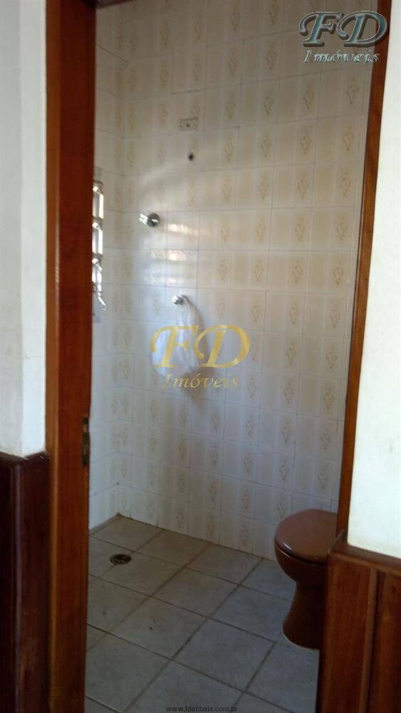 Chácara à venda com 6 quartos, 500m² - Foto 1