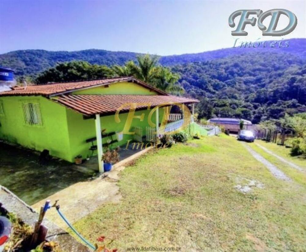 Chácara à venda com 3 quartos, 240m² - Foto 4