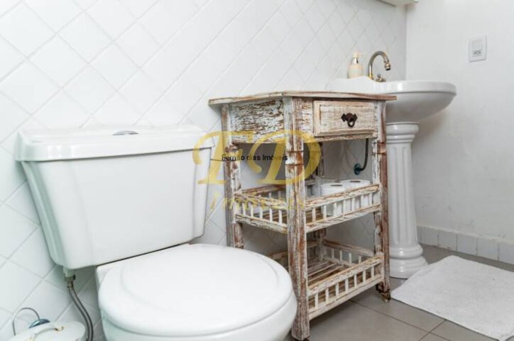 Chácara à venda com 4 quartos, 370m² - Foto 2