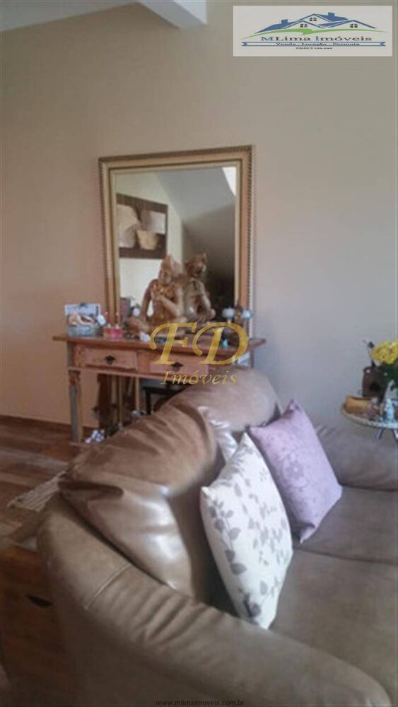 Sobrado, 4 quartos, 218 m² - Foto 1