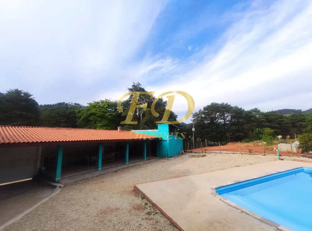 Chácara, 3 quartos, 1000 m² - Foto 1