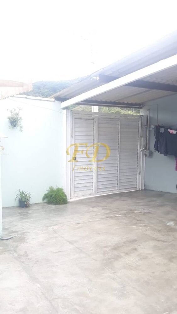 Casa à venda com 1 quarto, 80m² - Foto 4