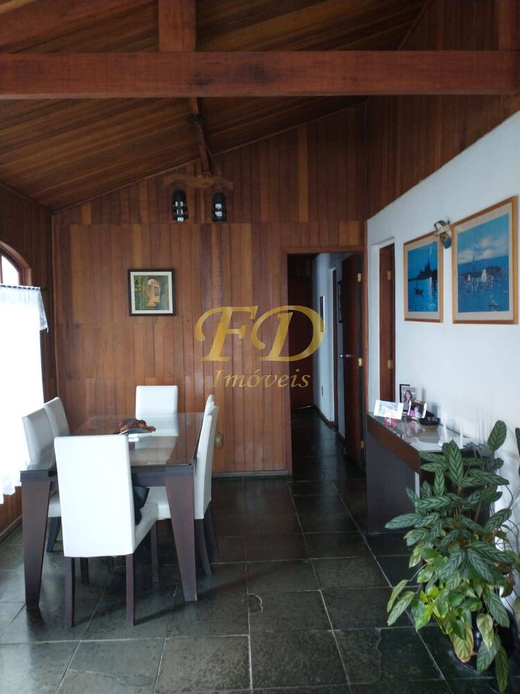 Casa, 3 quartos, 200 m² - Foto 3