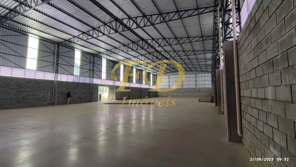 Depósito-Galpão, 1000 m² - Foto 1