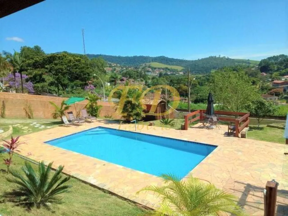 Chácara, 5 quartos, 1500 m² - Foto 1