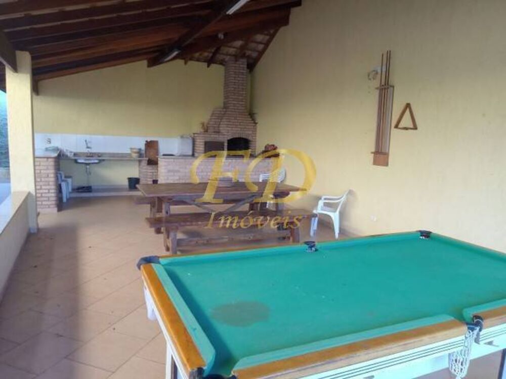 Chácara, 5 quartos, 1500 m² - Foto 1