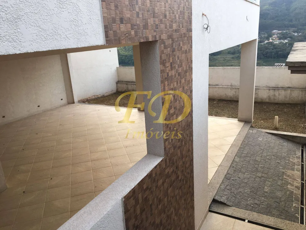 Casa, 6 quartos, 375 m² - Foto 3
