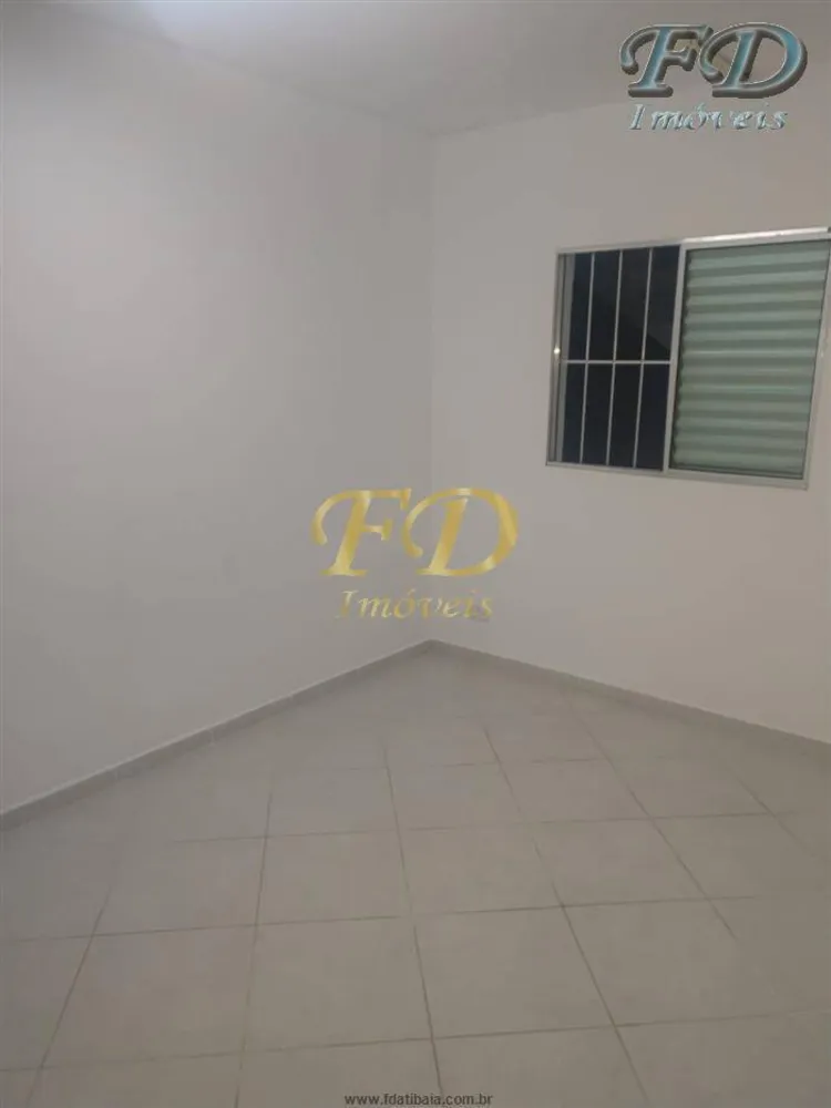 Casa, 6 quartos, 240 m² - Foto 3