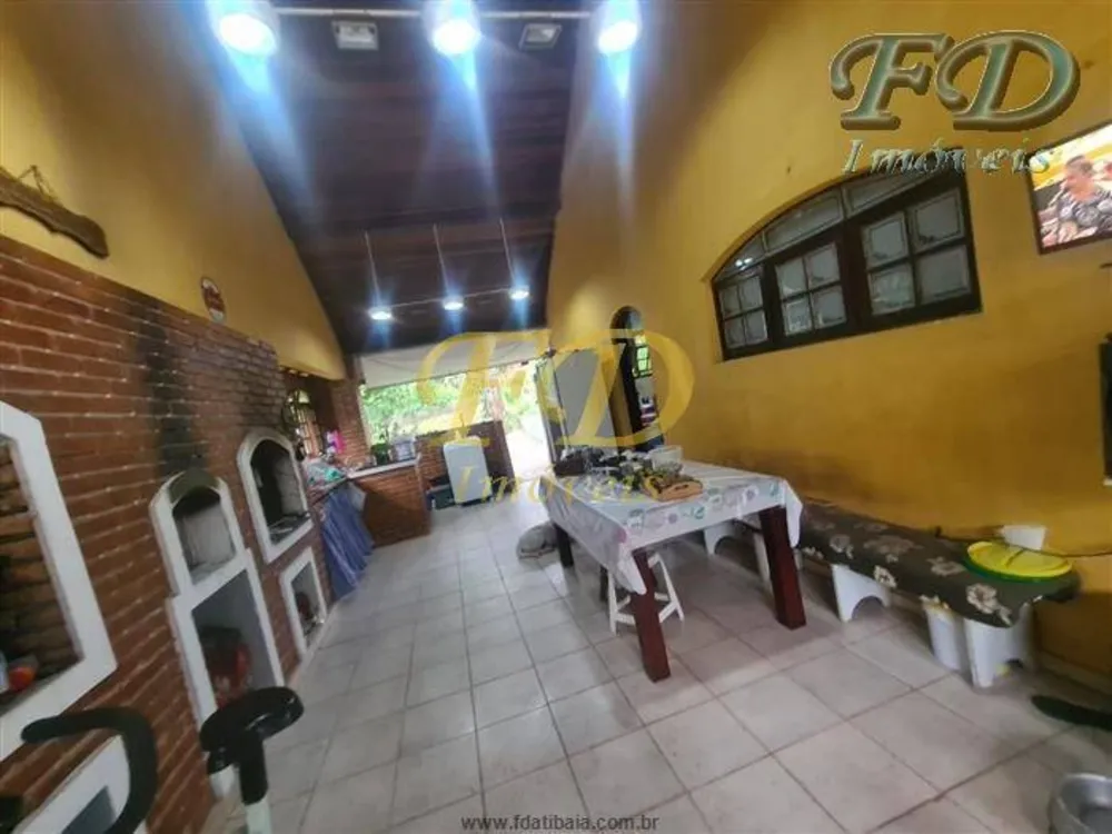 Chácara, 4 quartos, 2400 m² - Foto 6