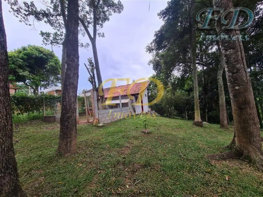 Chácara, 4 quartos, 2400 m² - Foto 1