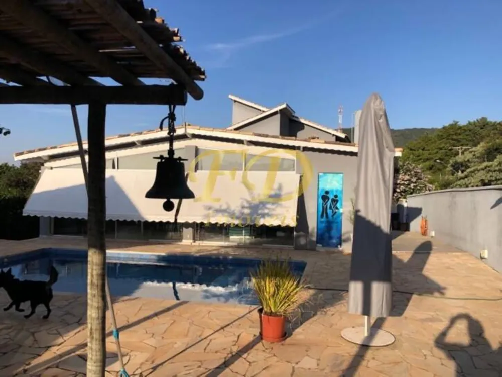 Chácara, 3 quartos, 1000 m² - Foto 1