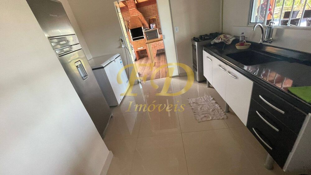 Sítio à venda com 4 quartos, 220m² - Foto 2
