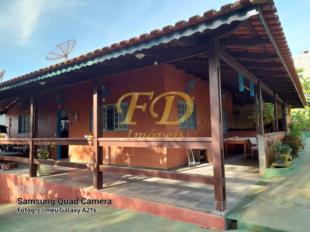 Chácara, 3 quartos, 1250 m² - Foto 1