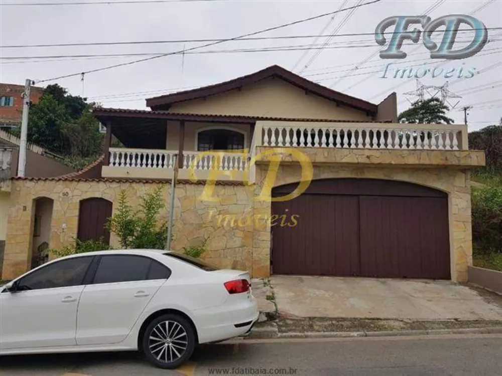 Casa, 5 quartos, 249 m² - Foto 2