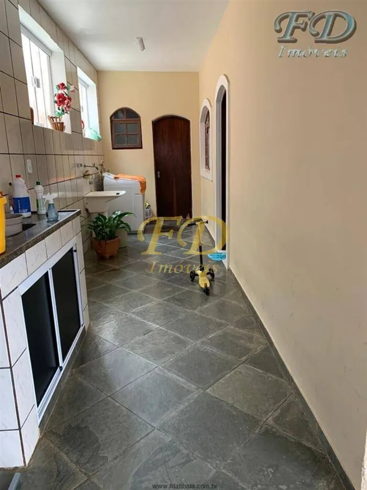 Casa, 5 quartos, 249 m² - Foto 3