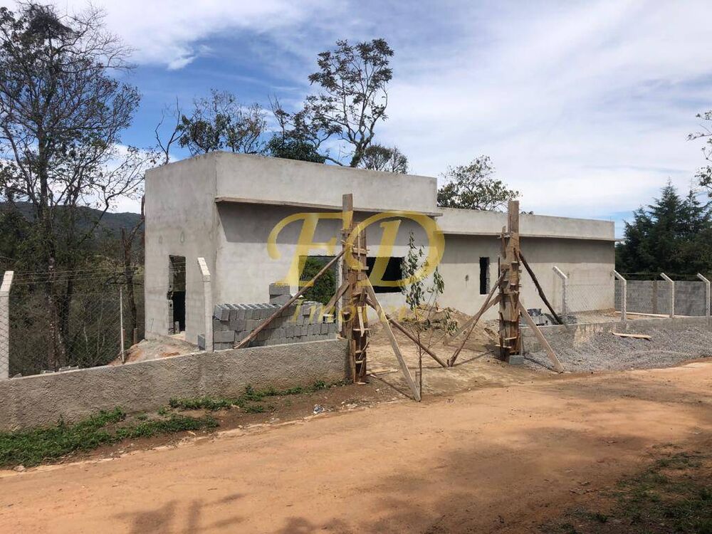 Chácara, 3 quartos, 880 m² - Foto 1