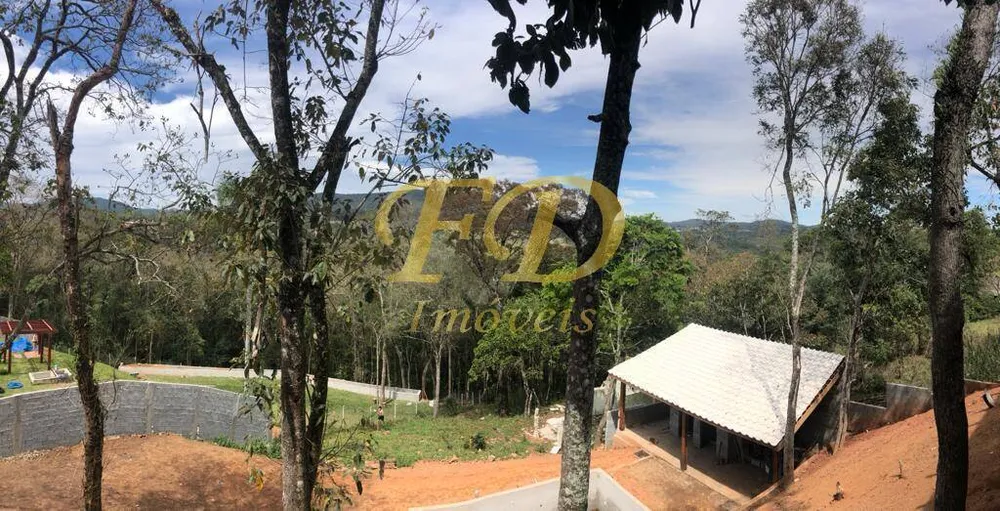 Chácara, 3 quartos, 880 m² - Foto 9