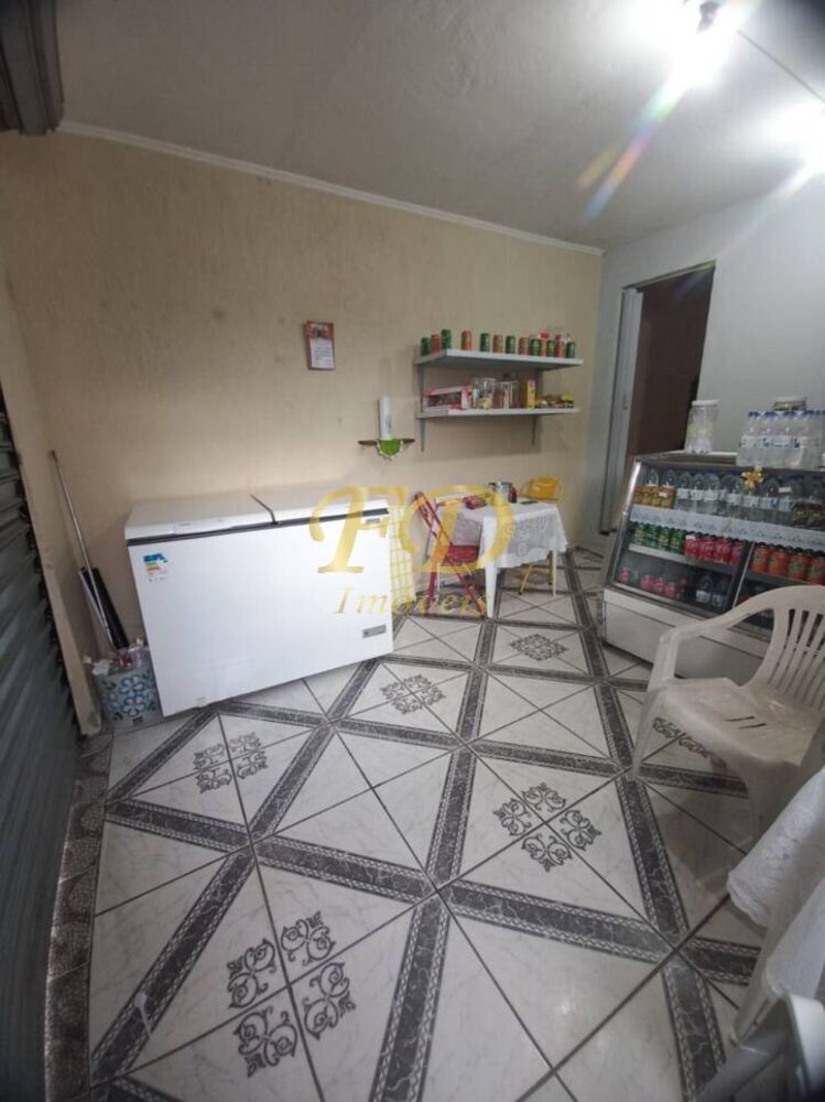Casa à venda com 3 quartos, 130m² - Foto 2
