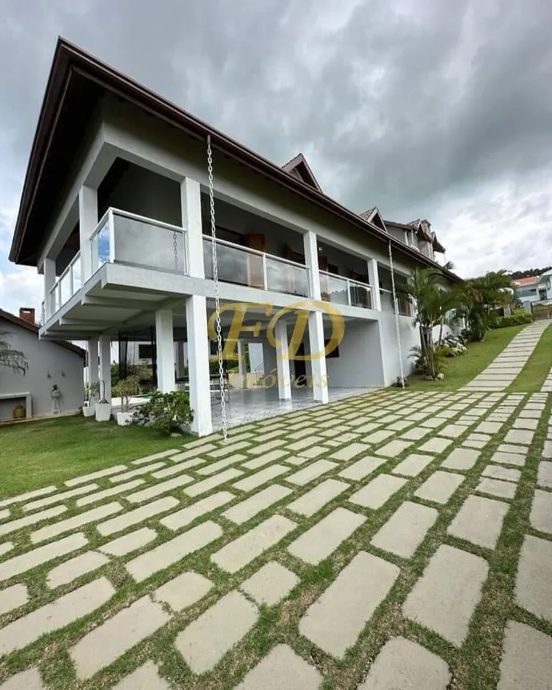 Chácara, 6 quartos, 1800 m² - Foto 1