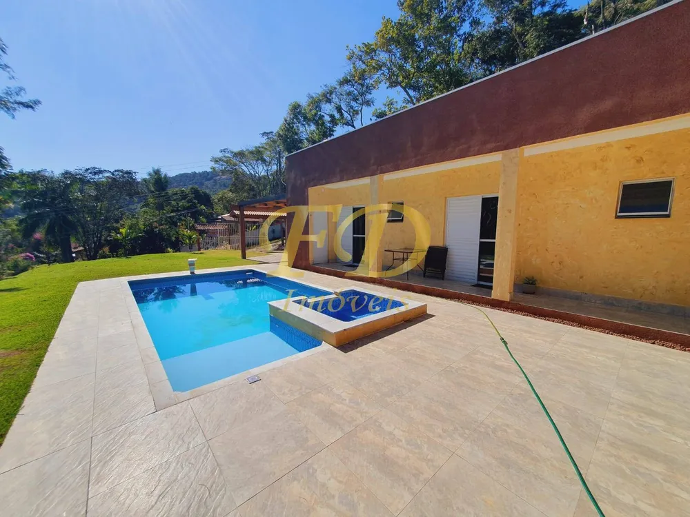 Chácara, 3 quartos, 1000 m² - Foto 1