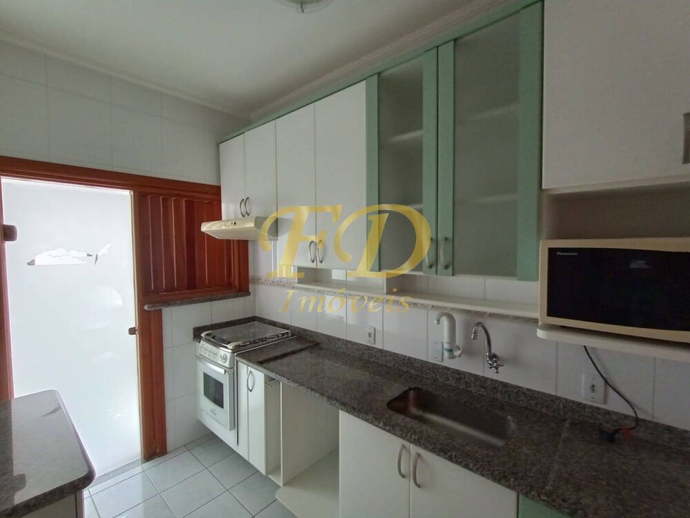 Apartamento para alugar com 2 quartos, 70m² - Foto 3