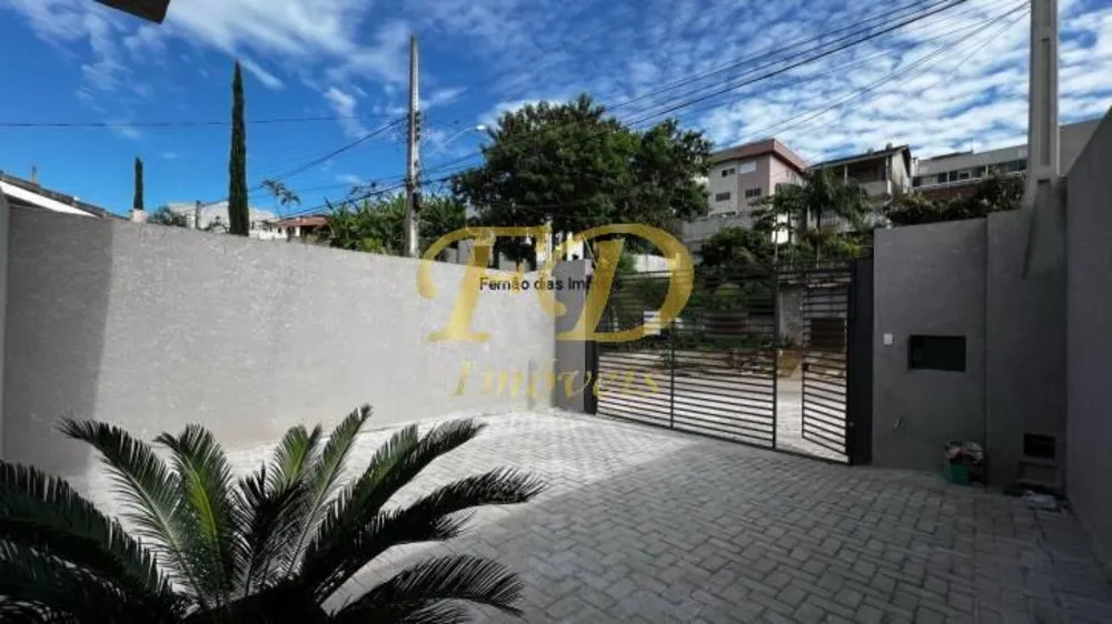 Casa, 2 quartos, 102 m² - Foto 1