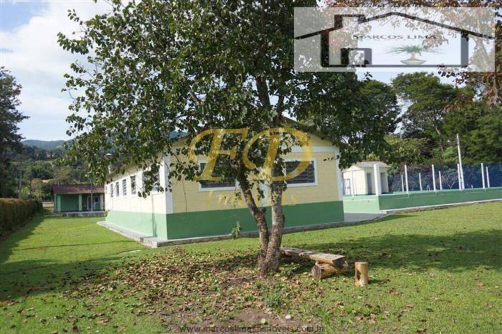 Sítio à venda com 3 quartos, 405m² - Foto 3