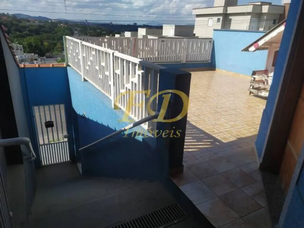 Casa, 4 quartos, 240 m² - Foto 1