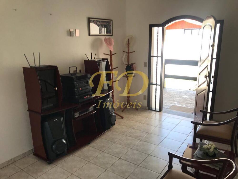 Chácara, 6 quartos, 1122 m² - Foto 2