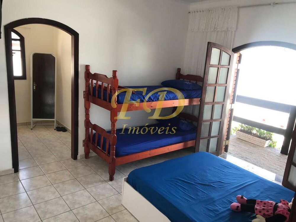 Chácara, 6 quartos, 1122 m² - Foto 1