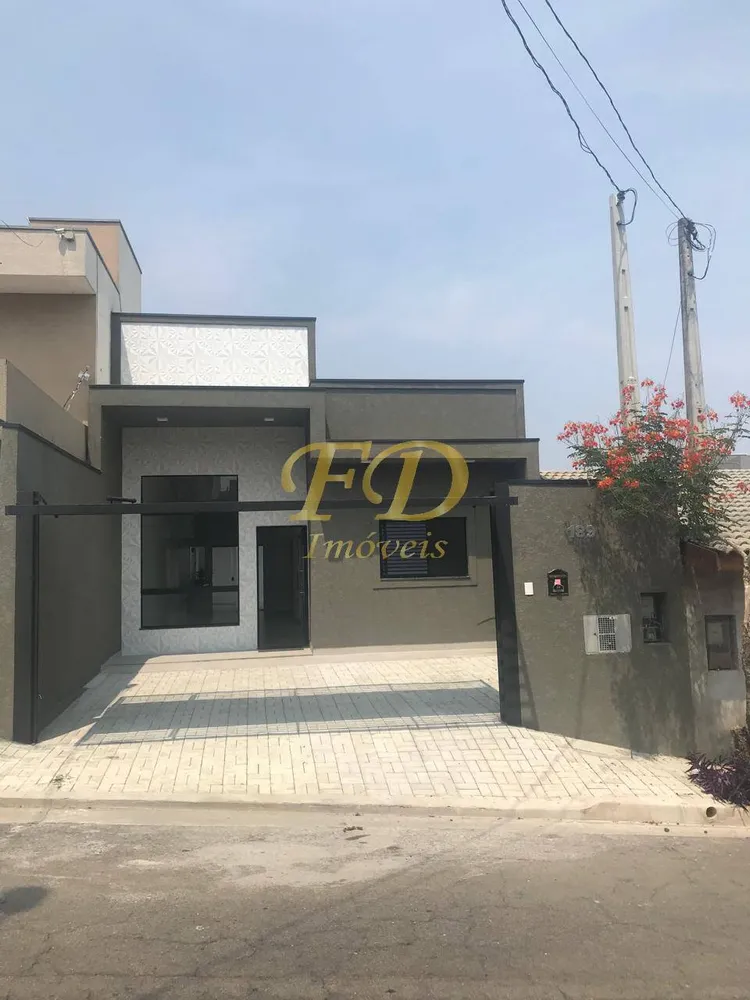 Casa, 3 quartos, 104 m² - Foto 1