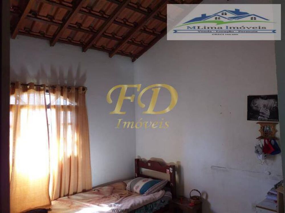 Casa à venda com 5 quartos, 150m² - Foto 4